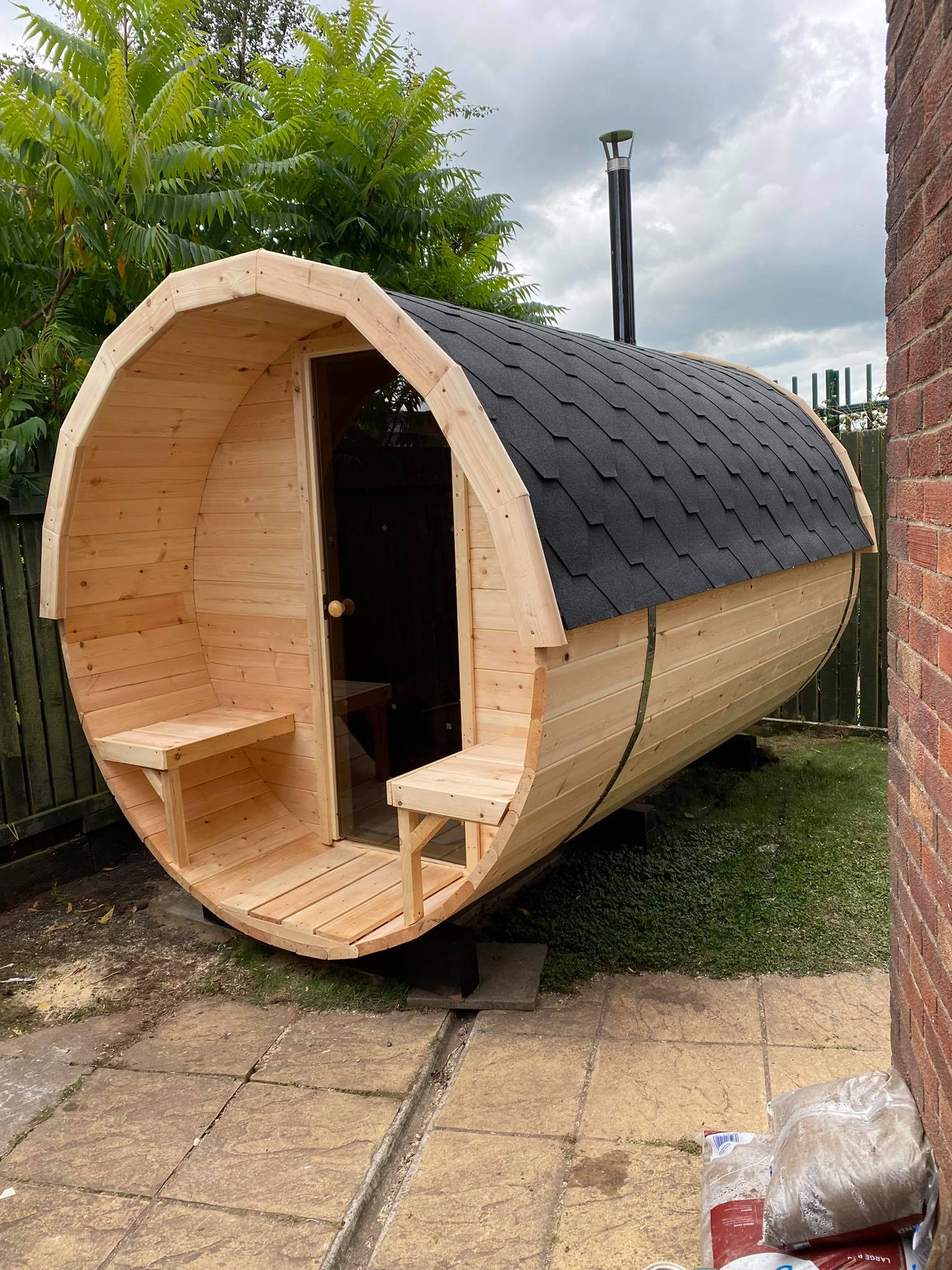 wooden barrel sauna